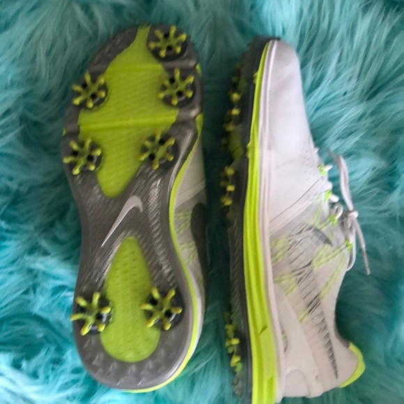 Shoes - Picture 5 of 5